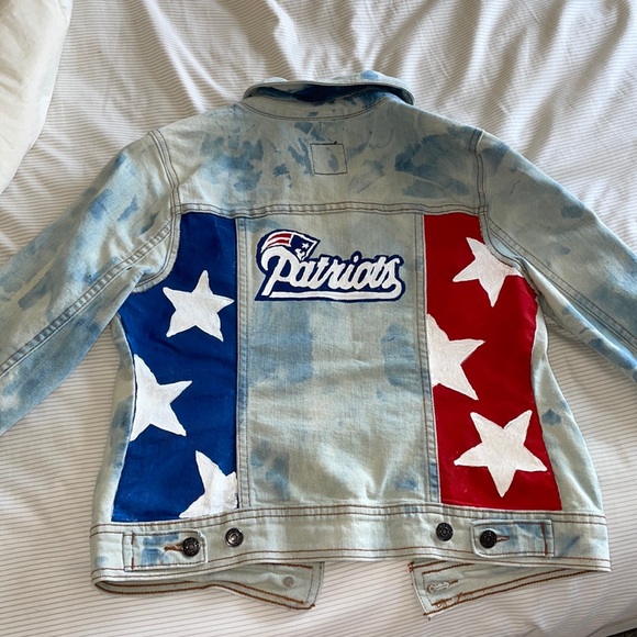 Old Navy Jackets & Blazers - Hand painted Patriots jean jacket size Small